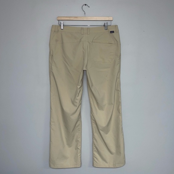Patagonia Pants Women's Size 10 US Husk Tan Light Khaki Quandary Roll-Up Capris - Picture 10 of 15